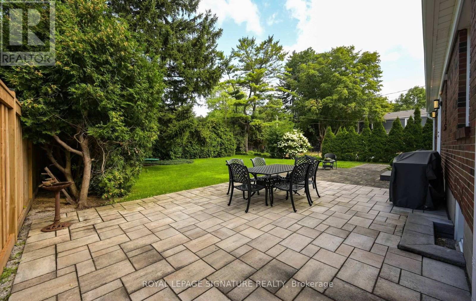 903 Johnathan Drive, Mississauga, Ontario  L4Y 1J7 - Photo 48 - W13760174