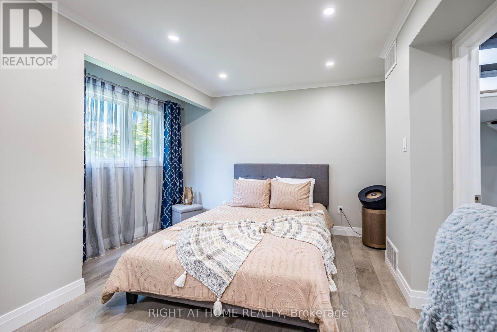 8 - 24 Reid Drive, Mississauga, Ontario  L5M 2A6 - Photo 25 - W13760212
