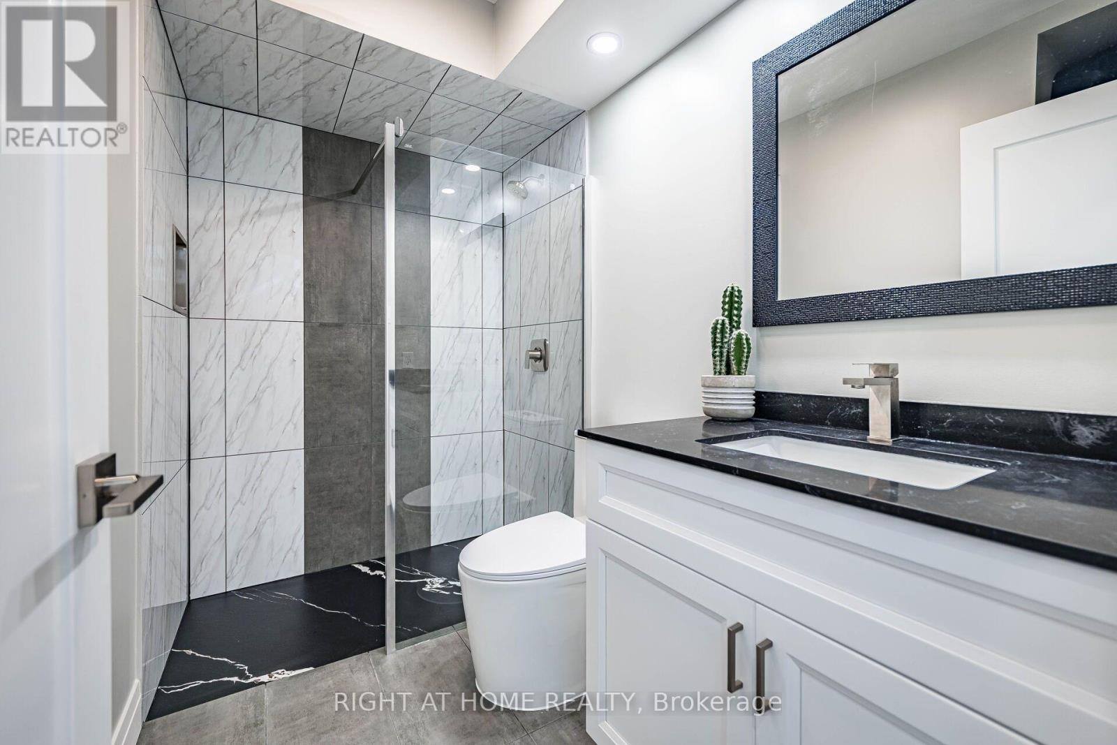 8 - 24 Reid Drive, Mississauga, Ontario  L5M 2A6 - Photo 31 - W13760212