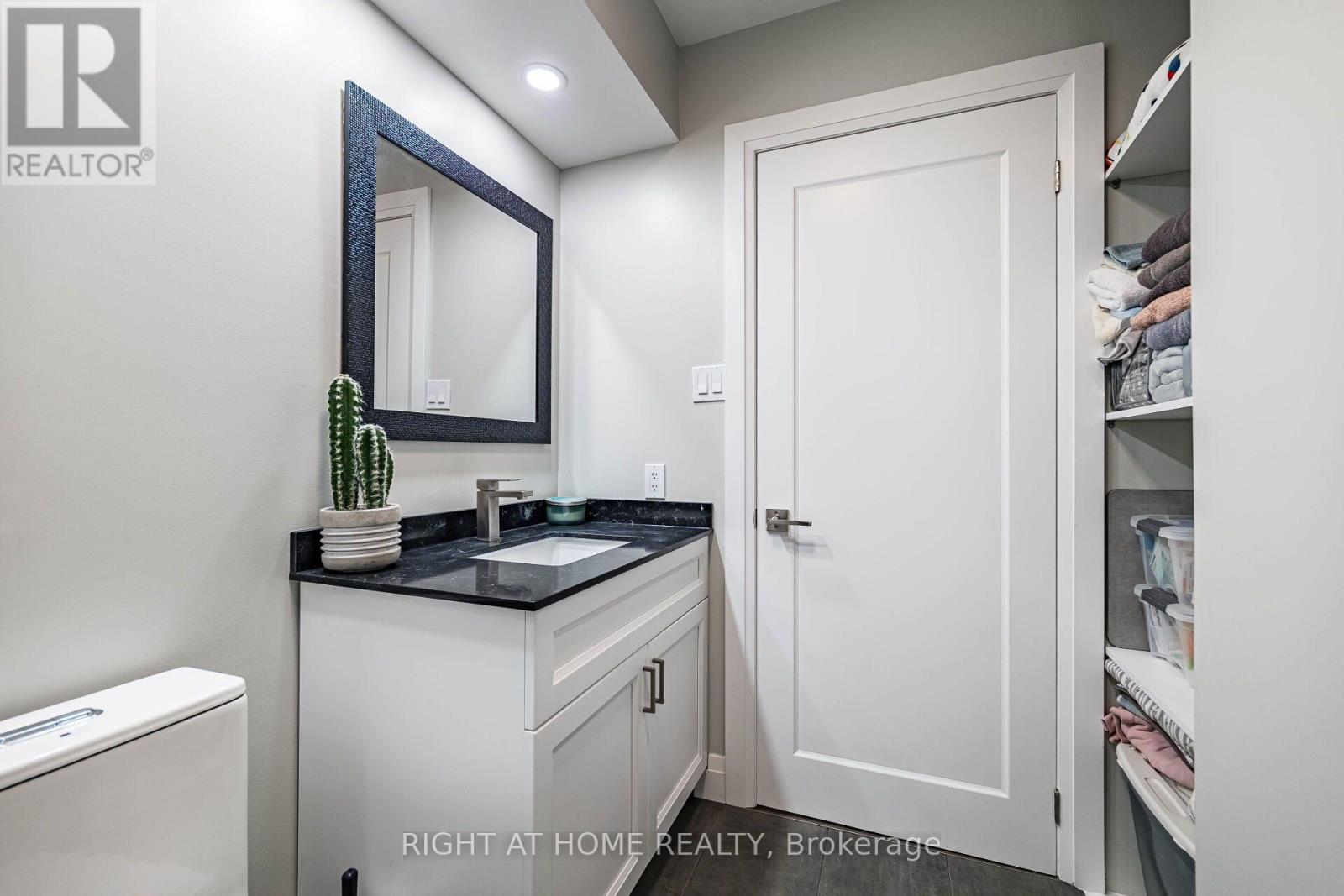 8 - 24 Reid Drive, Mississauga, Ontario  L5M 2A6 - Photo 32 - W13760212