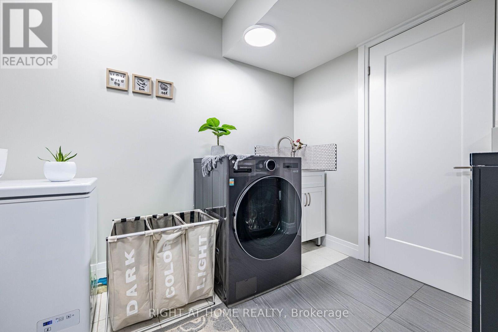 8 - 24 Reid Drive, Mississauga, Ontario  L5M 2A6 - Photo 40 - W13760212