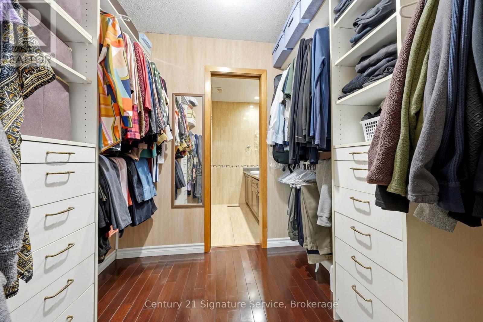 4265 Tea Garden Circle, Mississauga, Ontario  L5B 2Z1 - Photo 22 - W13760240