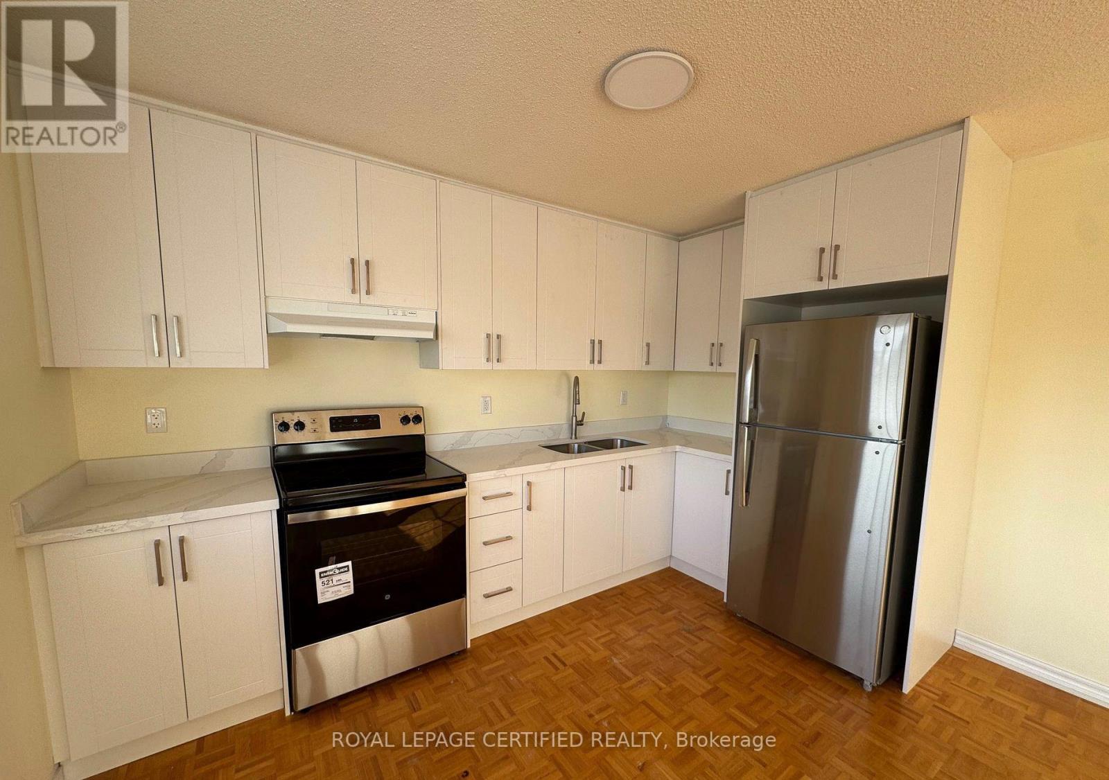 2ND FLOOR - 2 KINGSPLATE CRESCENT, Toronto, Ontario
