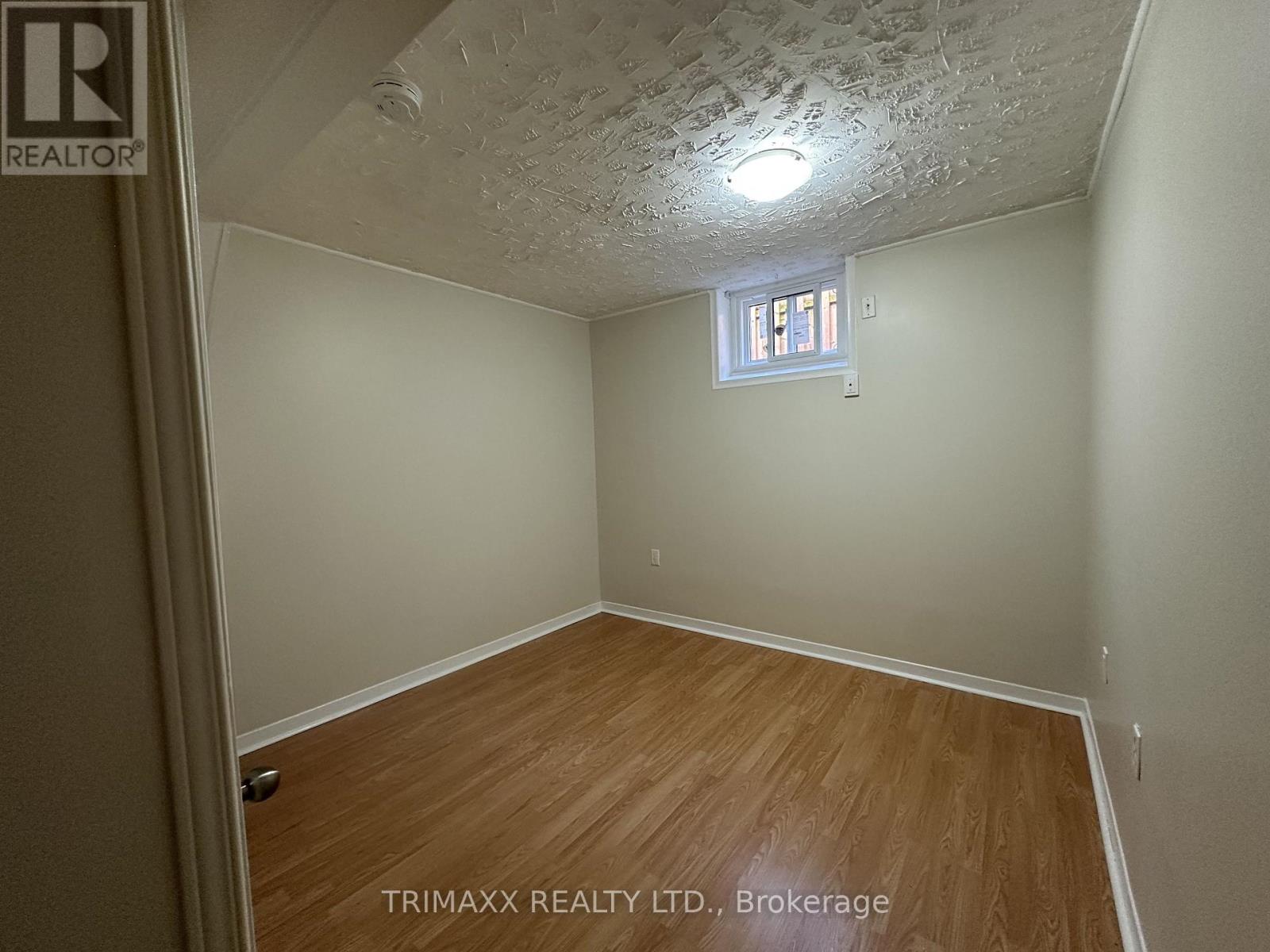 Bsmt - 93 Jeffcoat Drive, Toronto, Ontario  M9W 3B9 - Photo 19 - W13760298