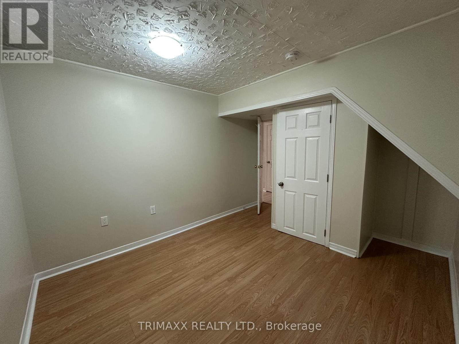 Bsmt - 93 Jeffcoat Drive, Toronto, Ontario  M9W 3B9 - Photo 20 - W13760298