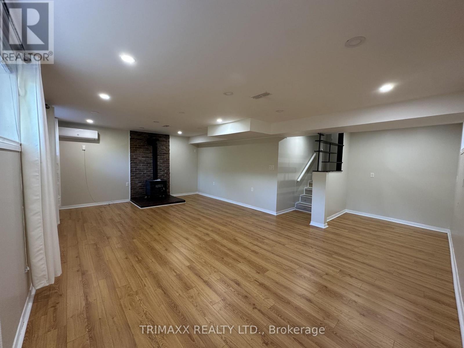Bsmt - 93 Jeffcoat Drive, Toronto, Ontario  M9W 3B9 - Photo 21 - W13760298