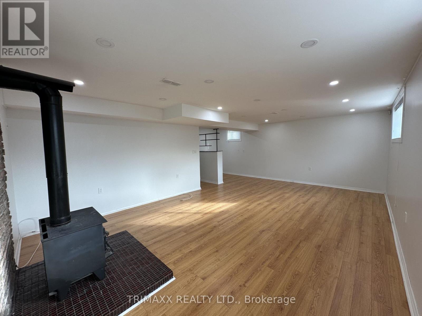Bsmt - 93 Jeffcoat Drive, Toronto, Ontario  M9W 3B9 - Photo 24 - W13760298