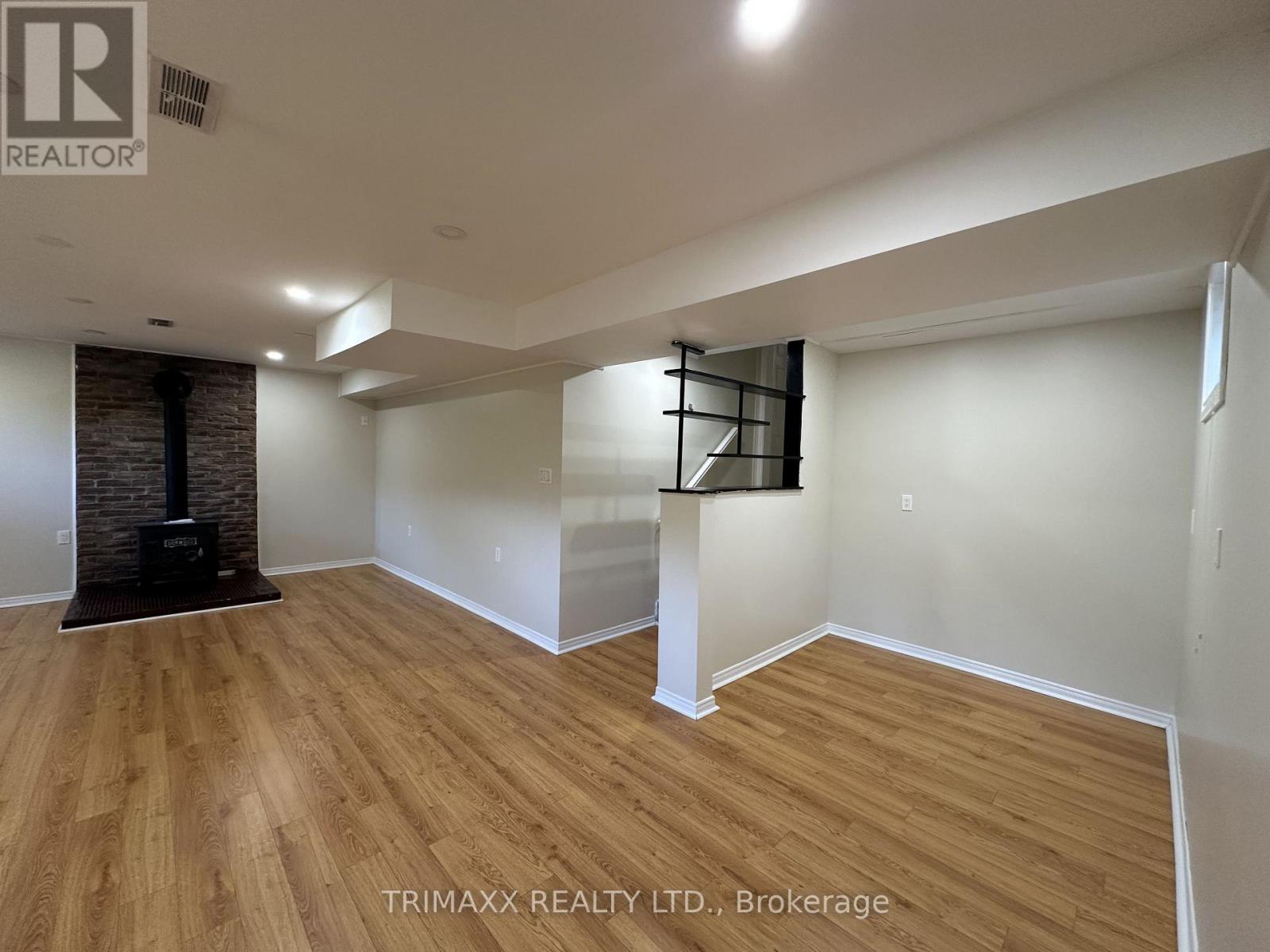 Bsmt - 93 Jeffcoat Drive, Toronto, Ontario  M9W 3B9 - Photo 27 - W13760298