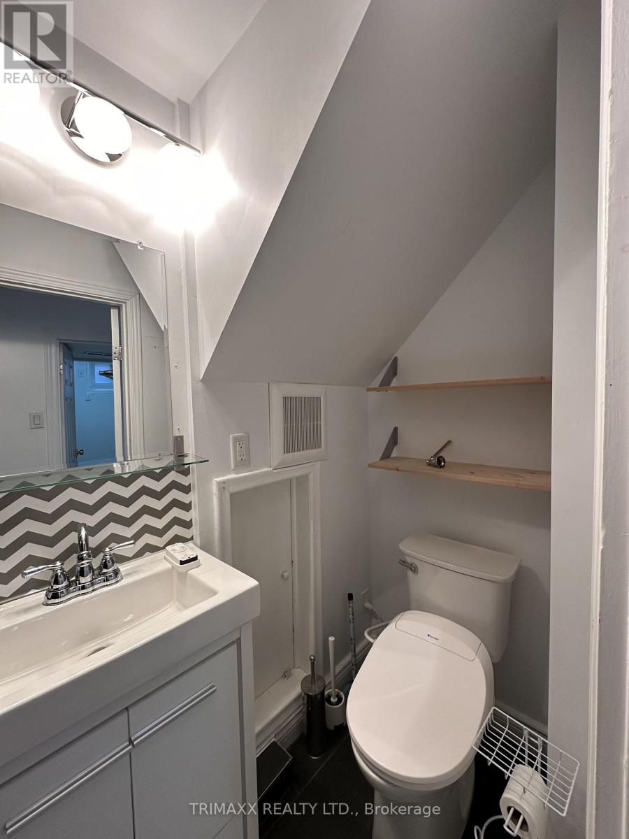 Bsmt - 93 Jeffcoat Drive, Toronto, Ontario  M9W 3B9 - Photo 31 - W13760298
