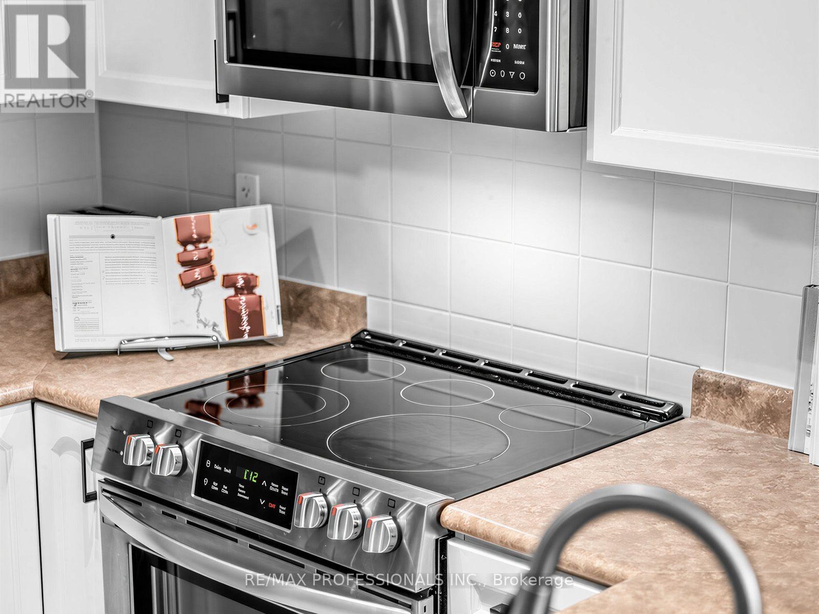 509 - 7 Michael Power Place, Toronto, Ontario  M9A 0A4 - Photo 6 - W13760320