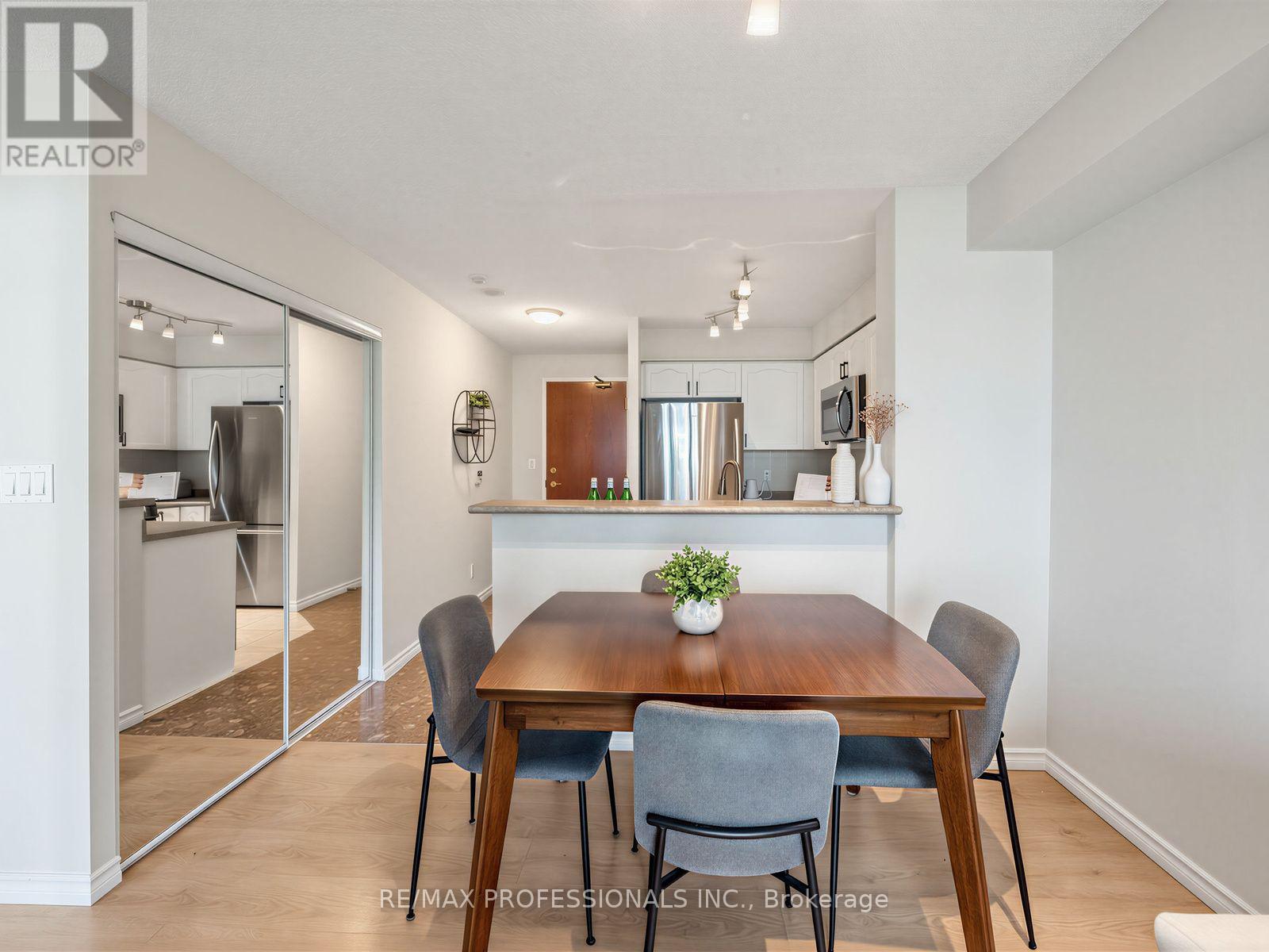 509 - 7 Michael Power Place, Toronto, Ontario  M9A 0A4 - Photo 9 - W13760320