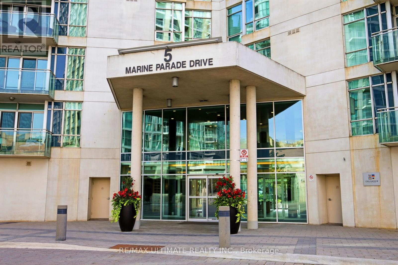 1113 - 5 Marine Parade Drive, Toronto, Ontario  M8V 4B4 - Photo 2 - W13760332