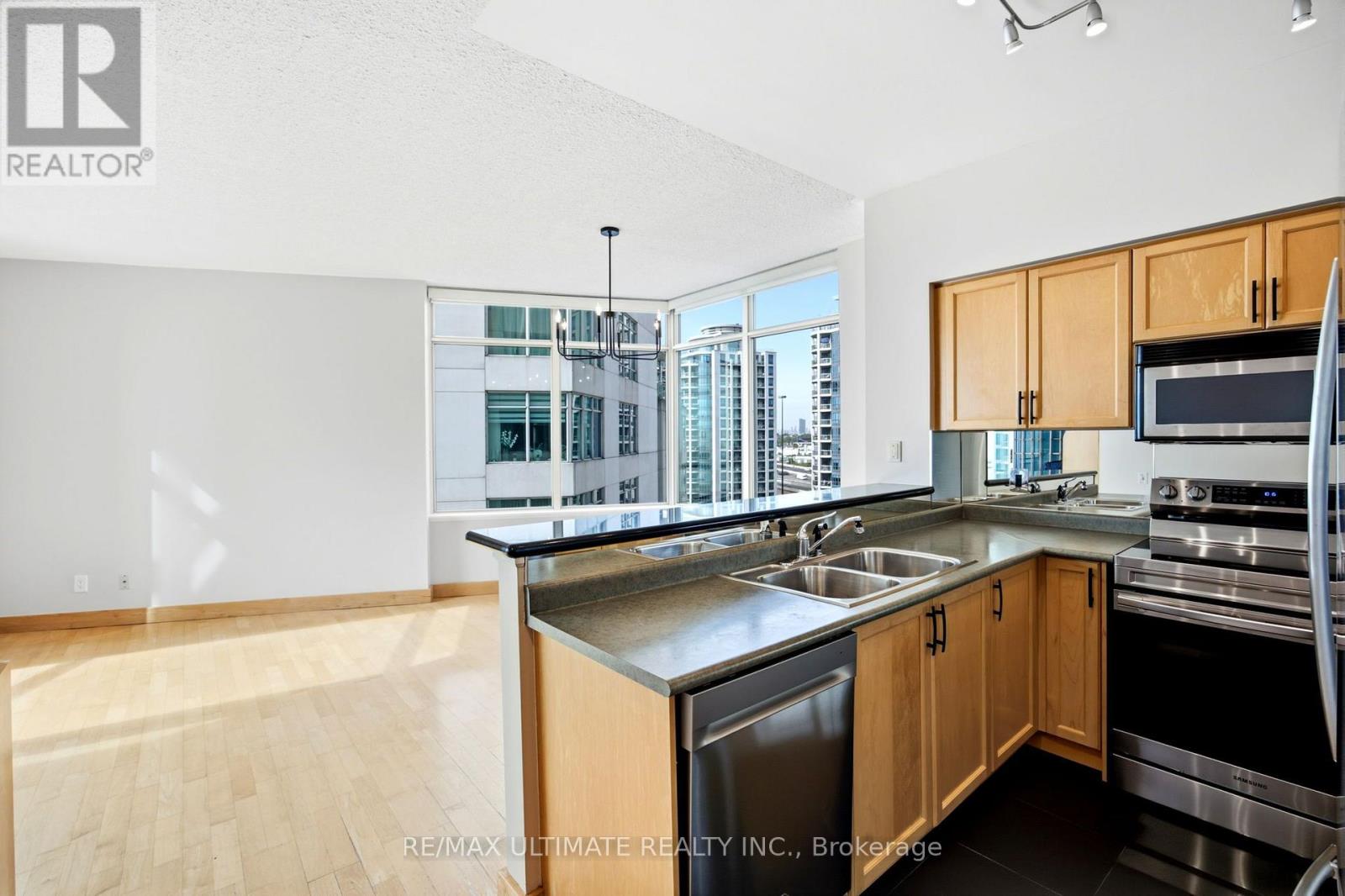 1113 - 5 Marine Parade Drive, Toronto, Ontario  M8V 4B4 - Photo 9 - W13760332