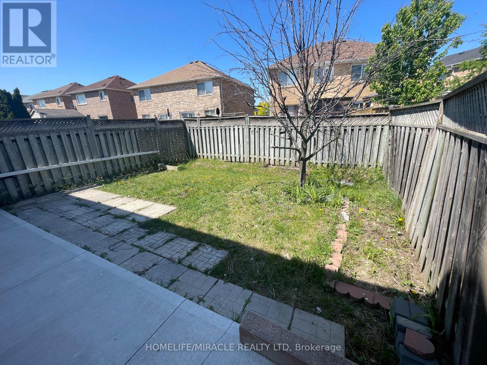 Upper - 34 Brunswick Street, Brampton, Ontario  L6X 4Y5 - Photo 24 - W13760436