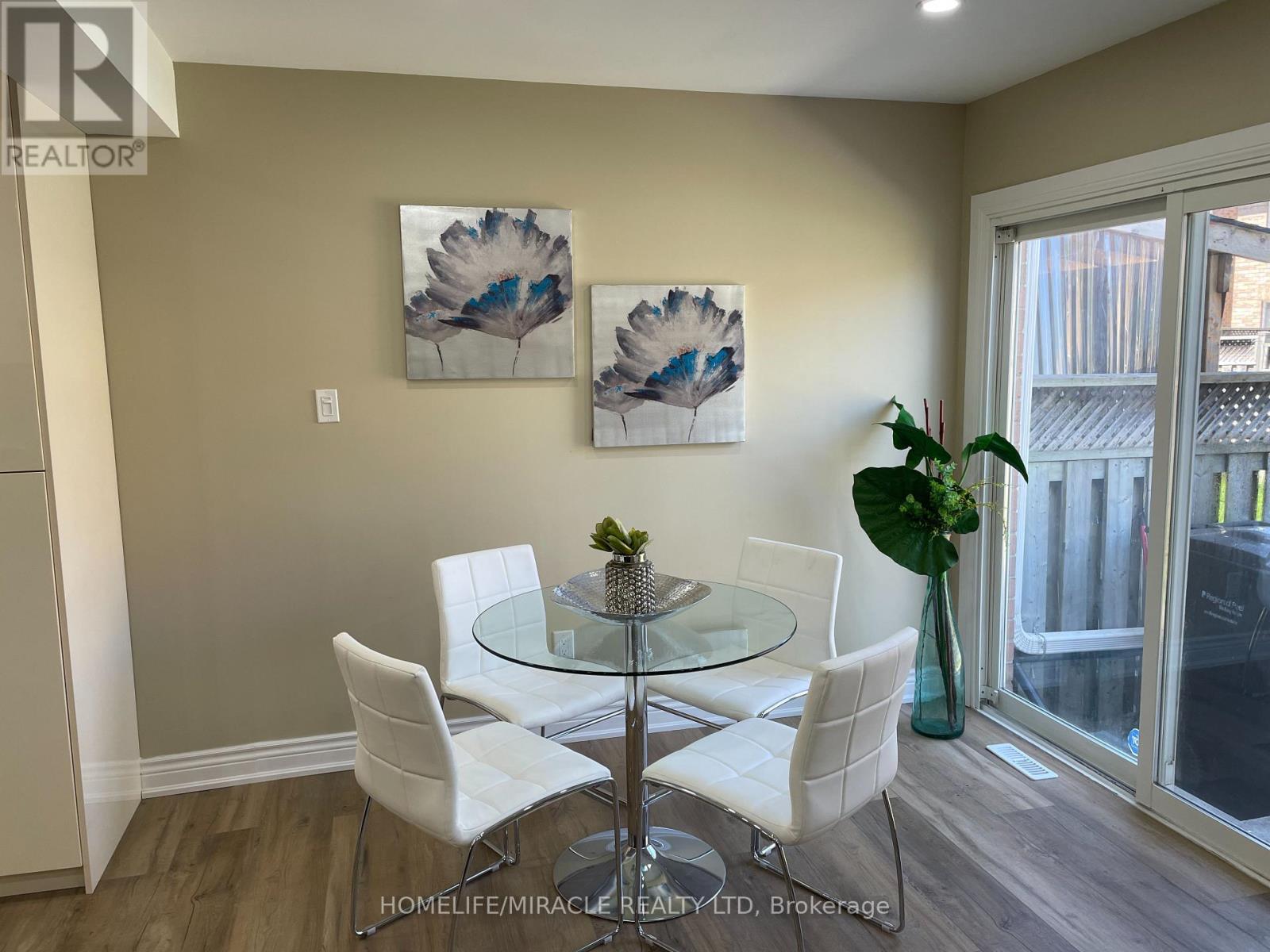 Upper - 34 Brunswick Street, Brampton, Ontario  L6X 4Y5 - Photo 8 - W13760436