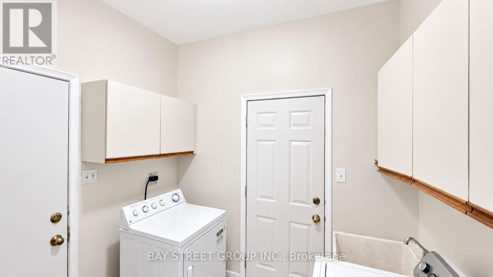 3095 Cascade Court, Mississauga, Ontario  L5L 5L9 - Photo 15 - W13760476