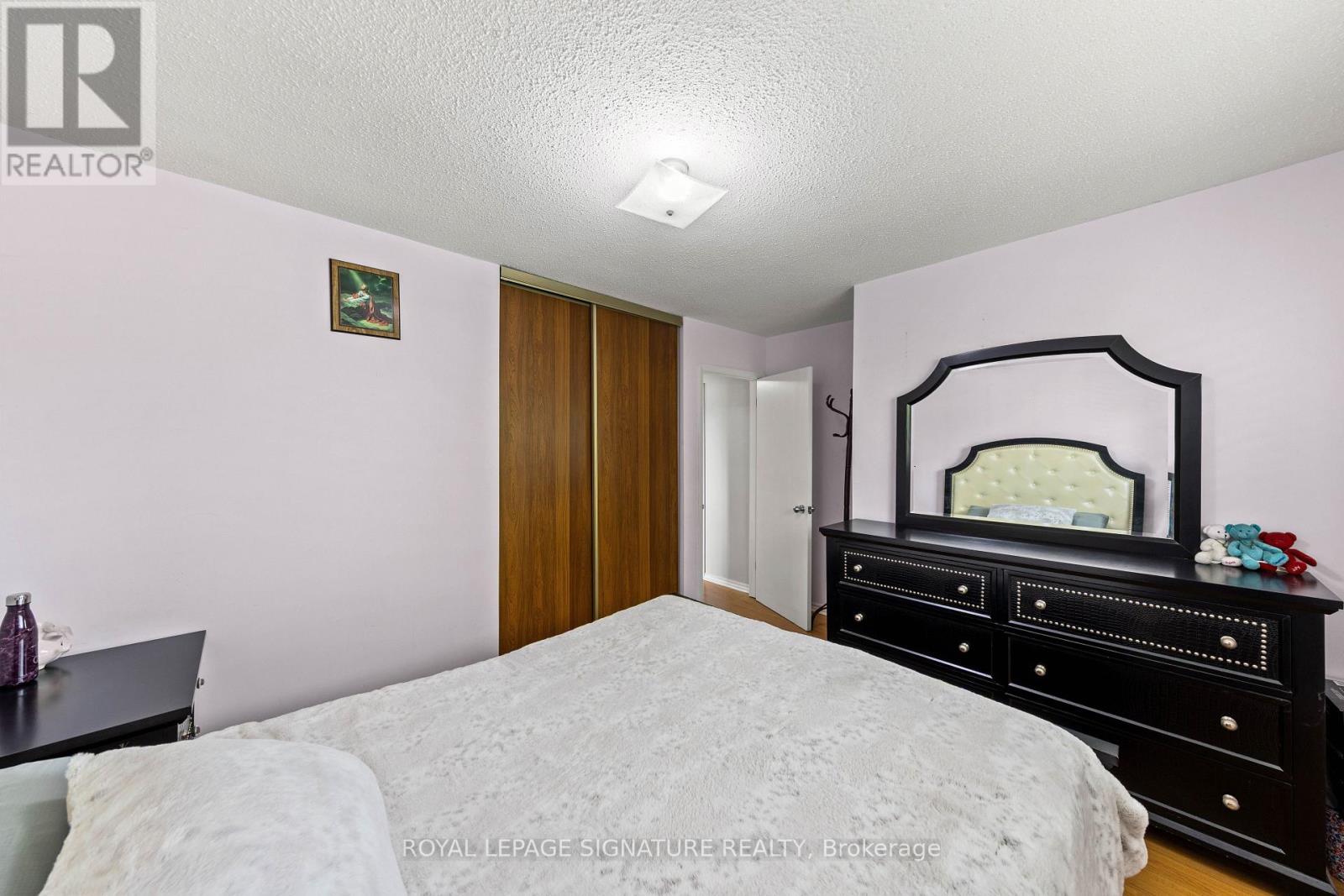 112 Kingswood Drive, Brampton, Ontario  L6V 2W3 - Photo 23 - W13760510