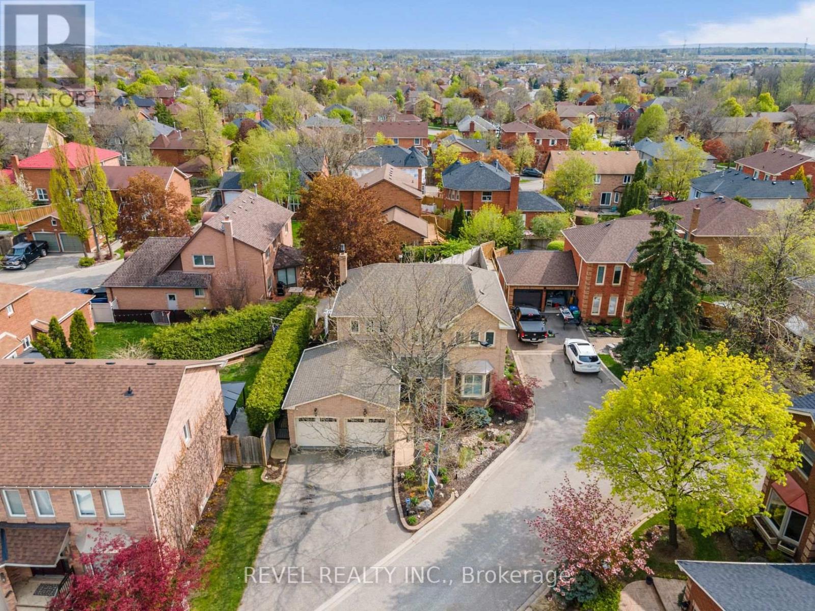 6624 Mockingbird Lane, Mississauga, Ontario  L5N 5K4 - Photo 39 - W13760526
