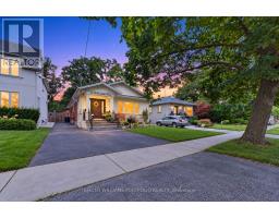 5 NORTHAMPTON DRIVE, Toronto, Ontario