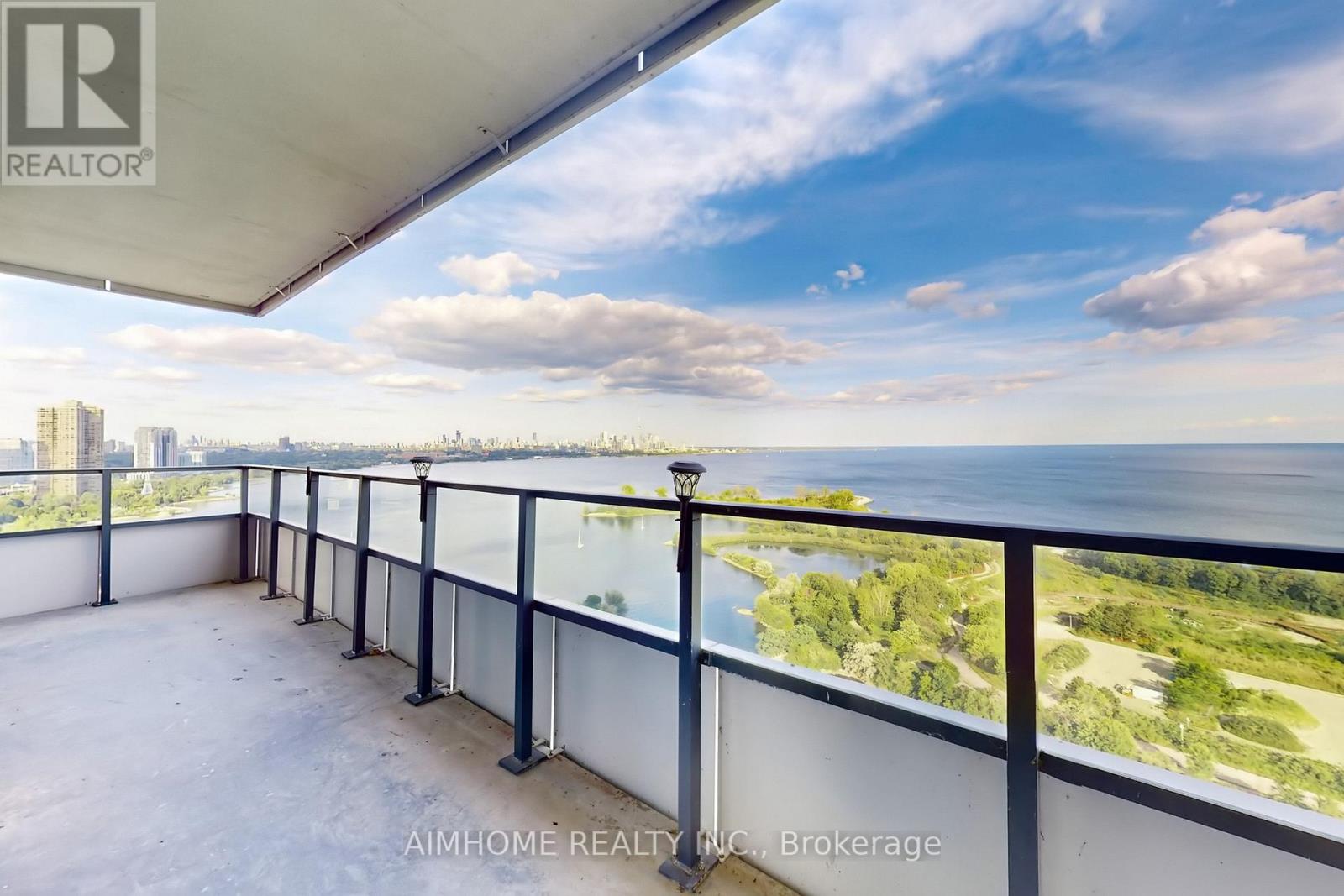 2207 - 20 Shore Breeze Drive, Toronto, Ontario M8V 0C7 - Photo 4 - W13760540