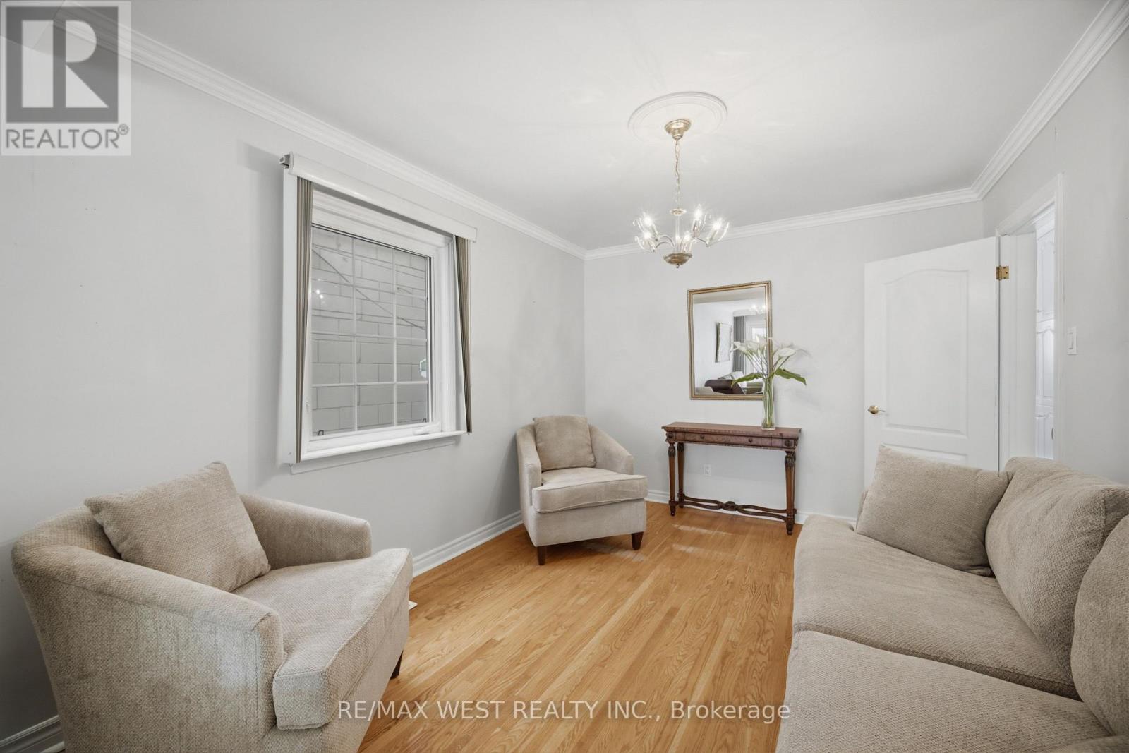 603 Concord Avenue, Toronto, Ontario  M6H 2R2 - Photo 10 - W13760550