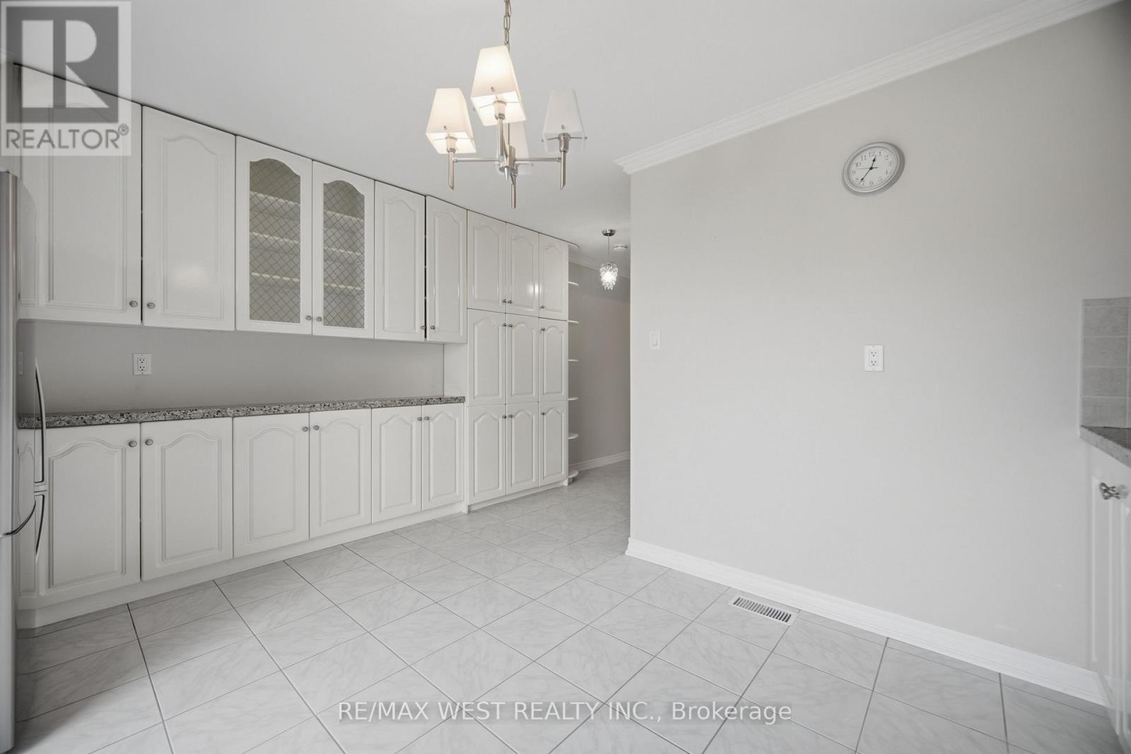 603 Concord Avenue, Toronto, Ontario  M6H 2R2 - Photo 13 - W13760550