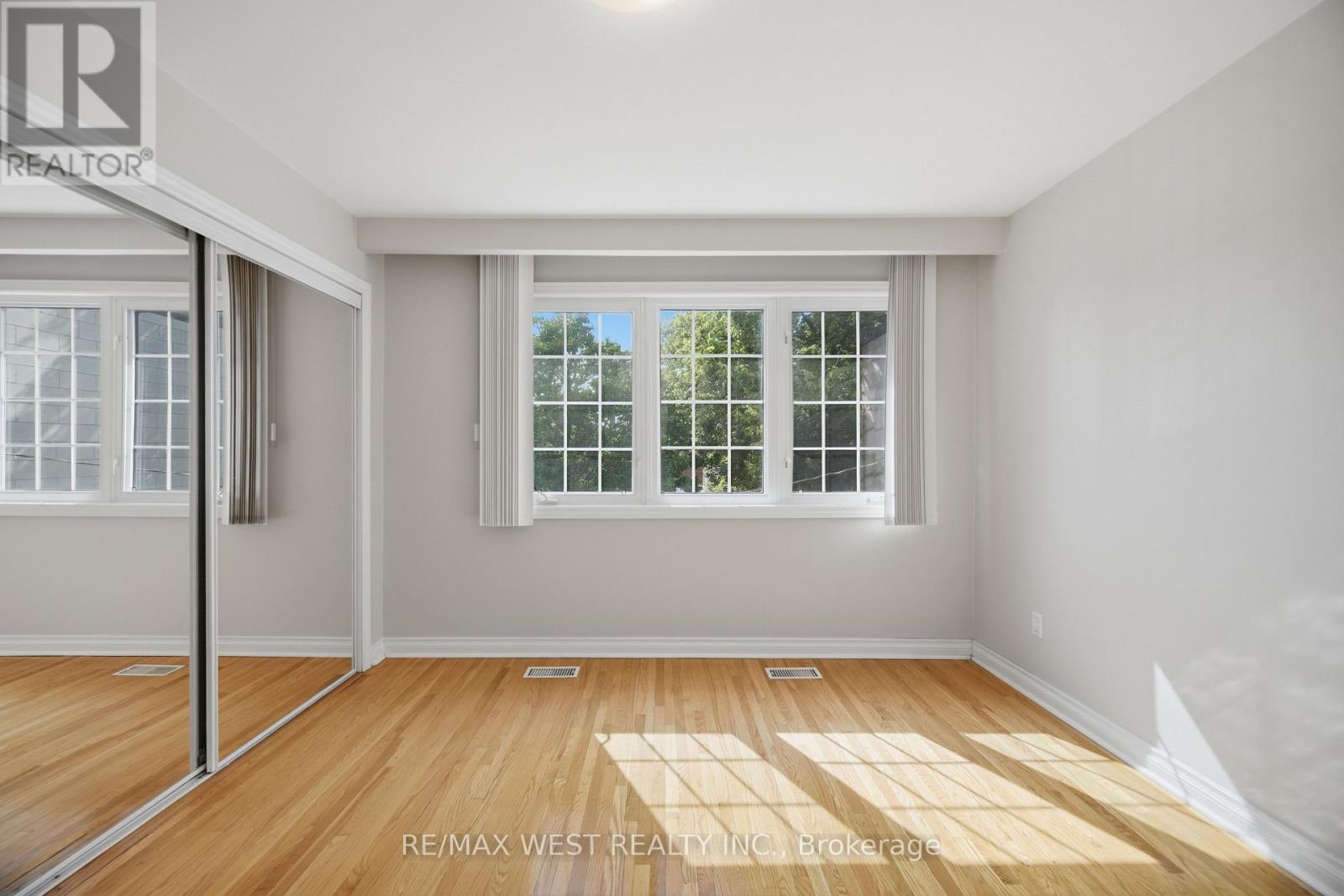 603 Concord Avenue, Toronto, Ontario  M6H 2R2 - Photo 19 - W13760550