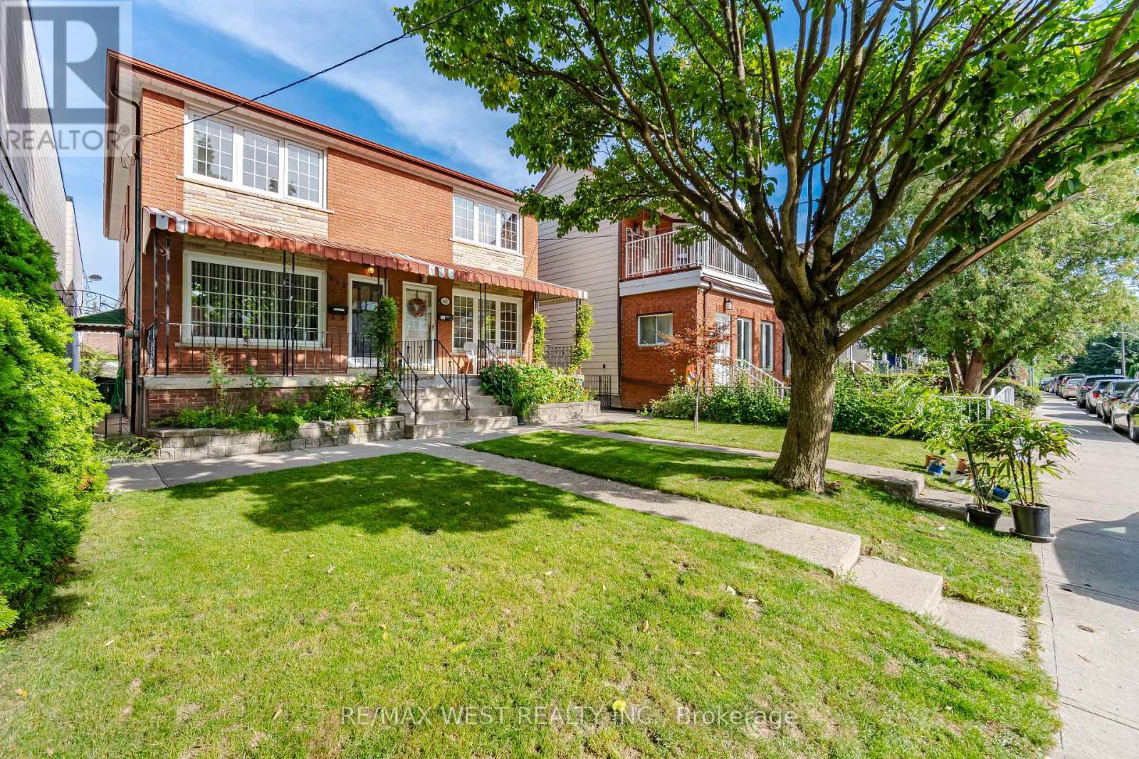 603 Concord Avenue, Toronto, Ontario  M6H 2R2 - Photo 2 - W13760550