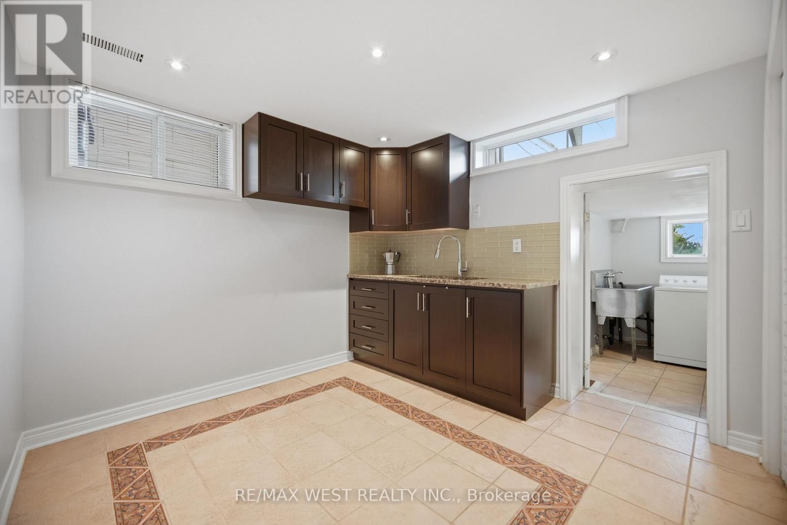 603 Concord Avenue, Toronto, Ontario  M6H 2R2 - Photo 26 - W13760550