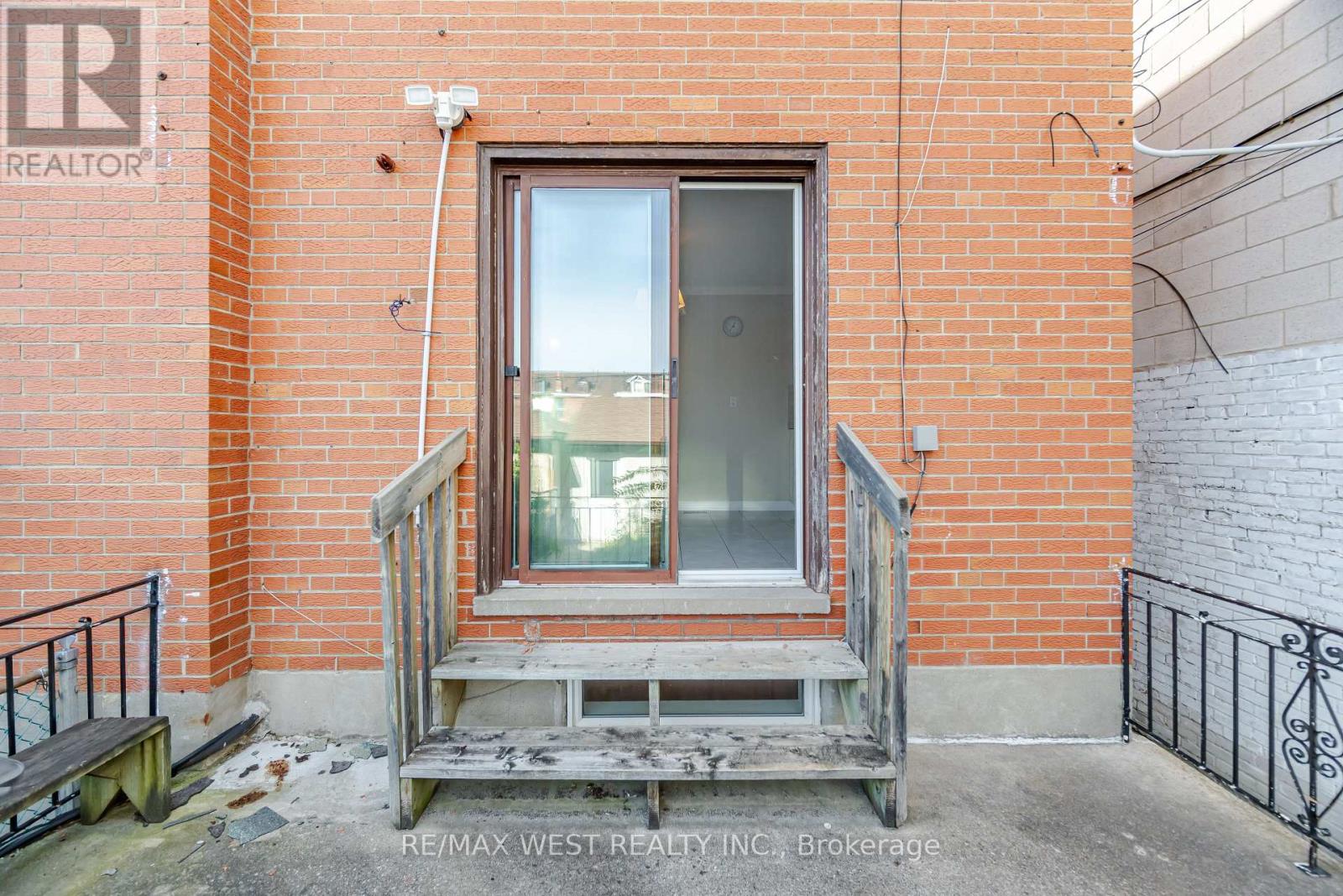 603 Concord Avenue, Toronto, Ontario  M6H 2R2 - Photo 33 - W13760550