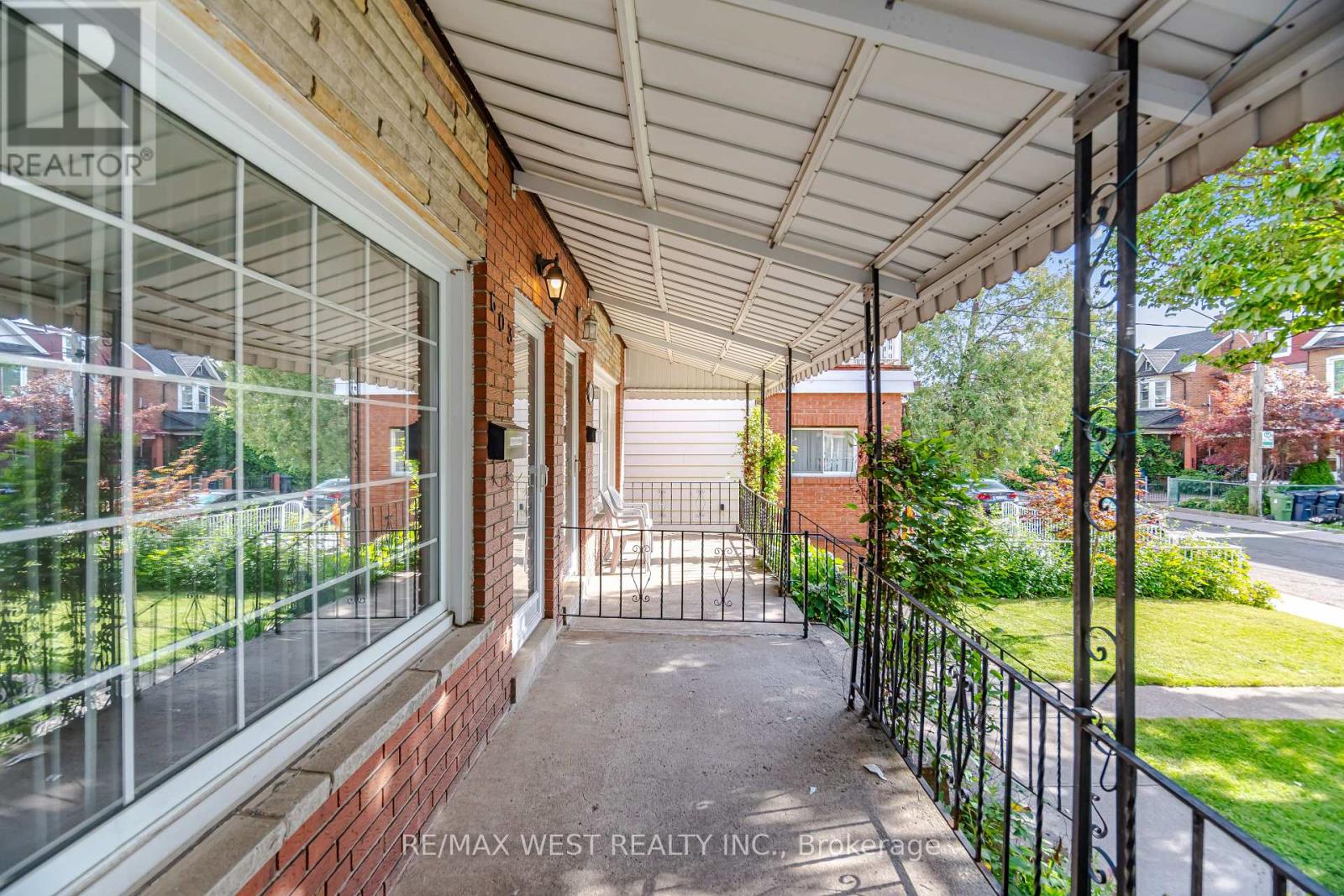 603 Concord Avenue, Toronto, Ontario  M6H 2R2 - Photo 4 - W13760550