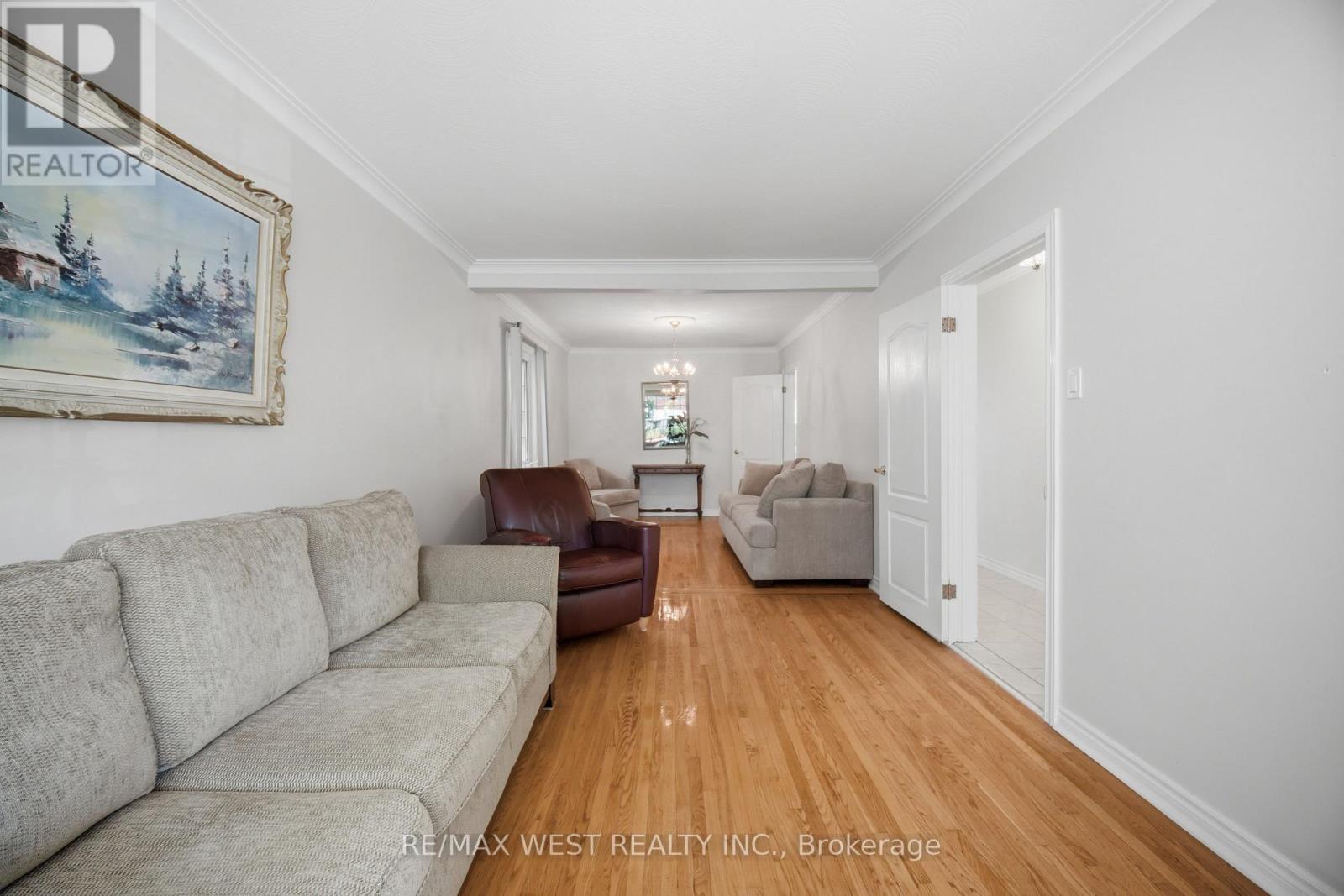 603 Concord Avenue, Toronto, Ontario  M6H 2R2 - Photo 9 - W13760550