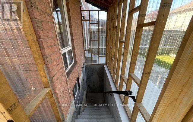 Bsmt - 34 Brunswick Street, Brampton, Ontario  L6X 4Y5 - Photo 2 - W13760558