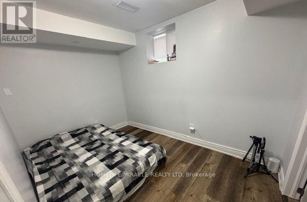 Bsmt - 34 Brunswick Street, Brampton, Ontario  L6X 4Y5 - Photo 4 - W13760558