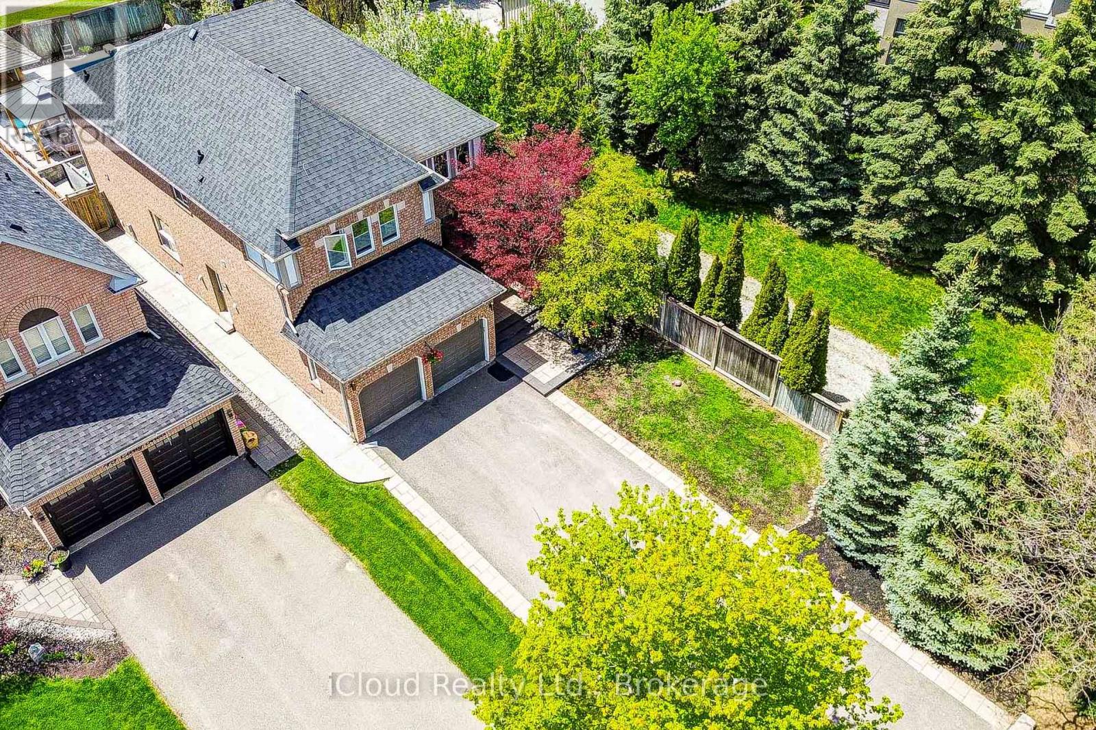 51 Early Street, Halton Hills, Ontario  L7G 5W8 - Photo 4 - W13760560