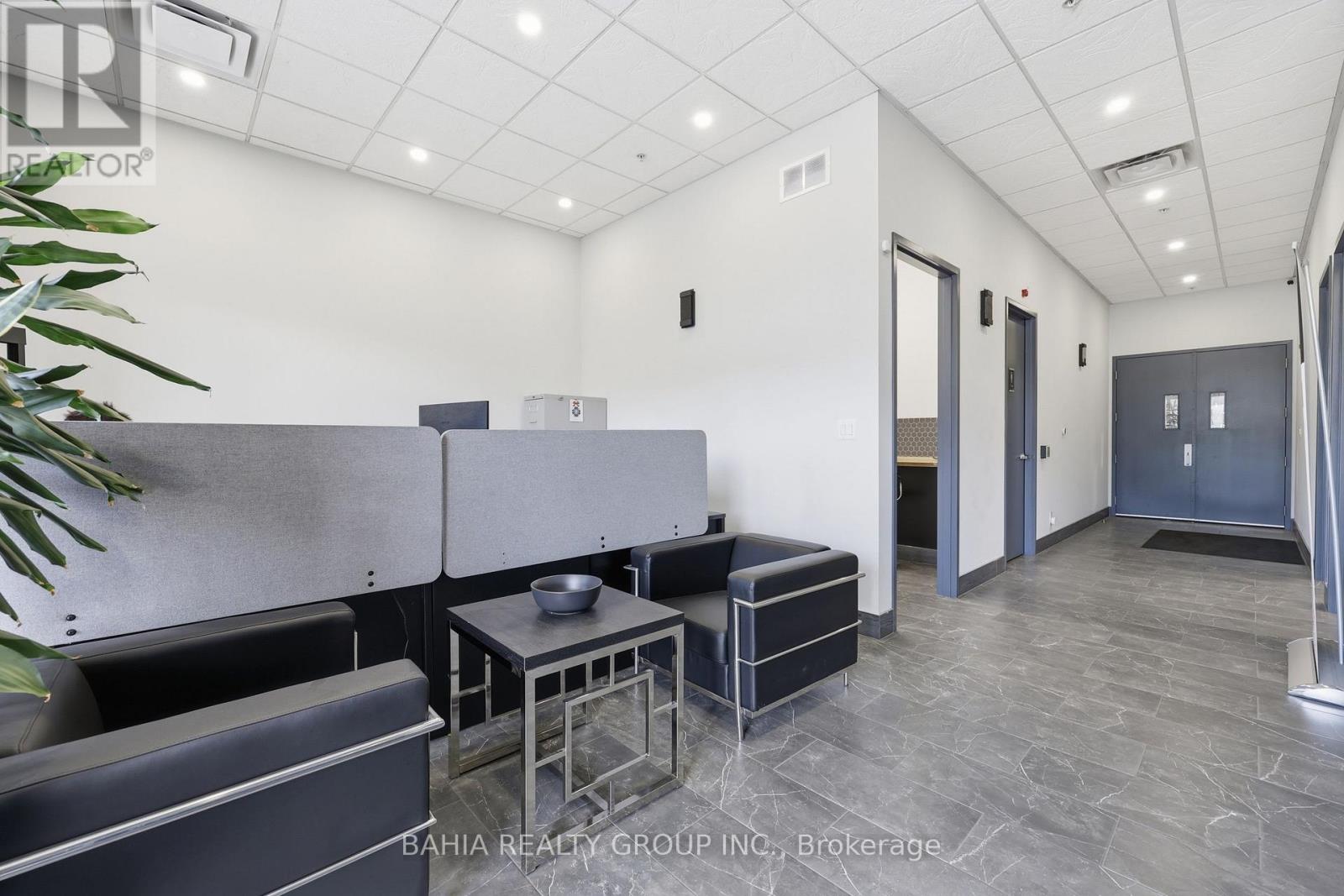 13 - 14 - 35 Stoffel Drive, Toronto, Ontario  M9W 6A8 - Photo 5 - W13760580