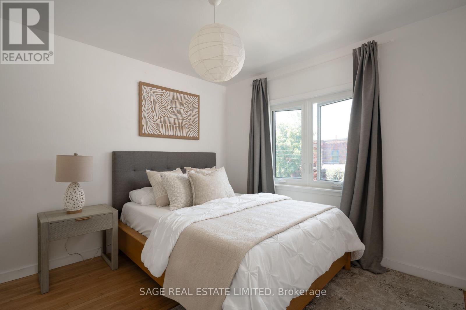 31 Russett Avenue, Toronto, Ontario  M6H 3M4 - Photo 21 - W13760586