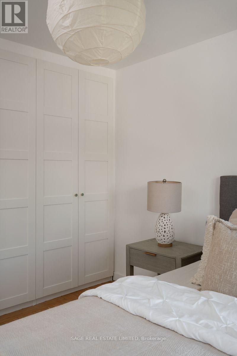 31 Russett Avenue, Toronto, Ontario  M6H 3M4 - Photo 22 - W13760586