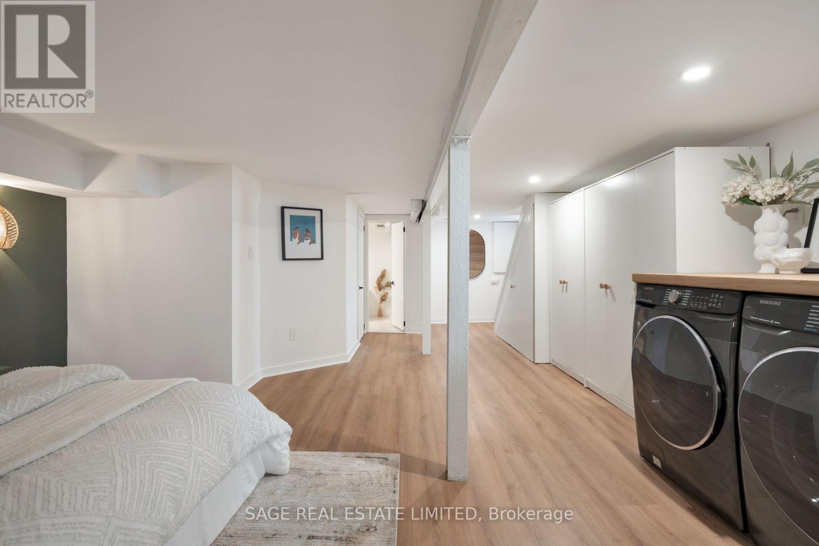 31 Russett Avenue, Toronto, Ontario  M6H 3M4 - Photo 31 - W13760586
