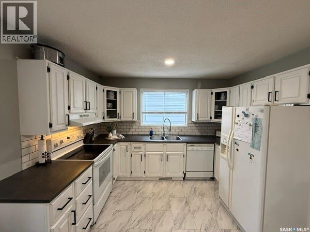 208 East Avenue, Kamsack, Saskatchewan  S0A 1S0 - Photo 6 - SK047931