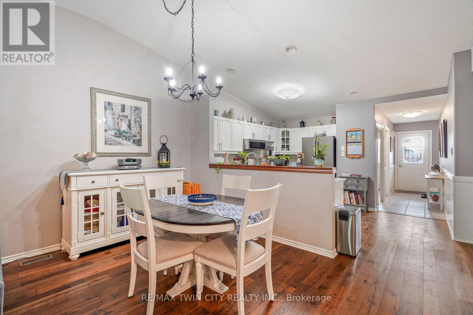 9 - 24 Griffiths Drive, Brant, Ontario  N3L 4C5 - Photo 12 - X13760338