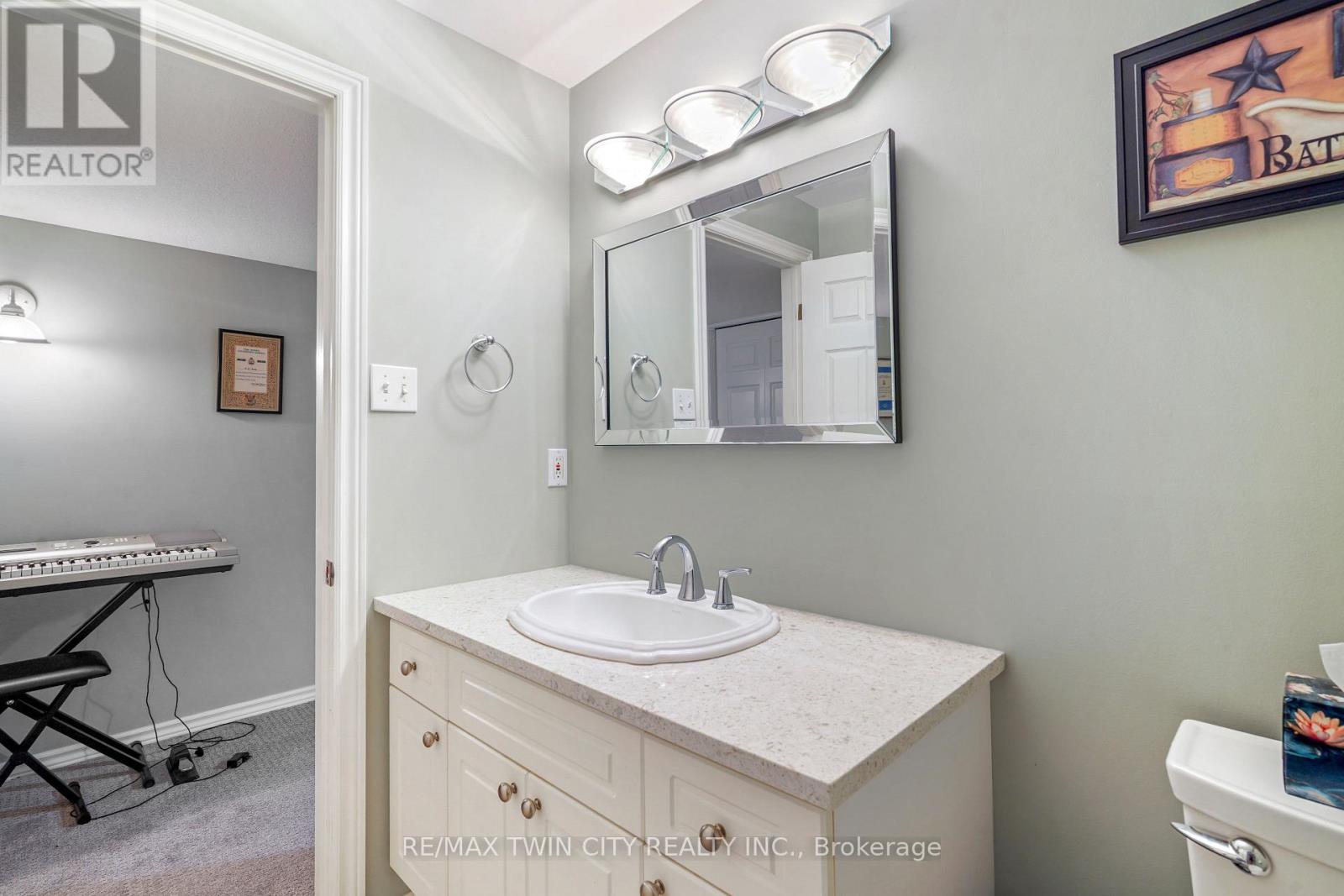 9 - 24 Griffiths Drive, Brant, Ontario  N3L 4C5 - Photo 31 - X13760338