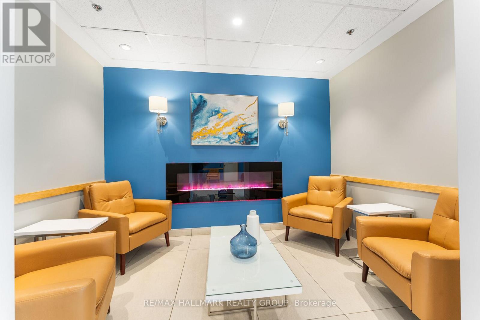 404 - 158 A Mcarthur Avenue, Ottawa, Ontario  K1L 7E7 - Photo 3 - X13590878