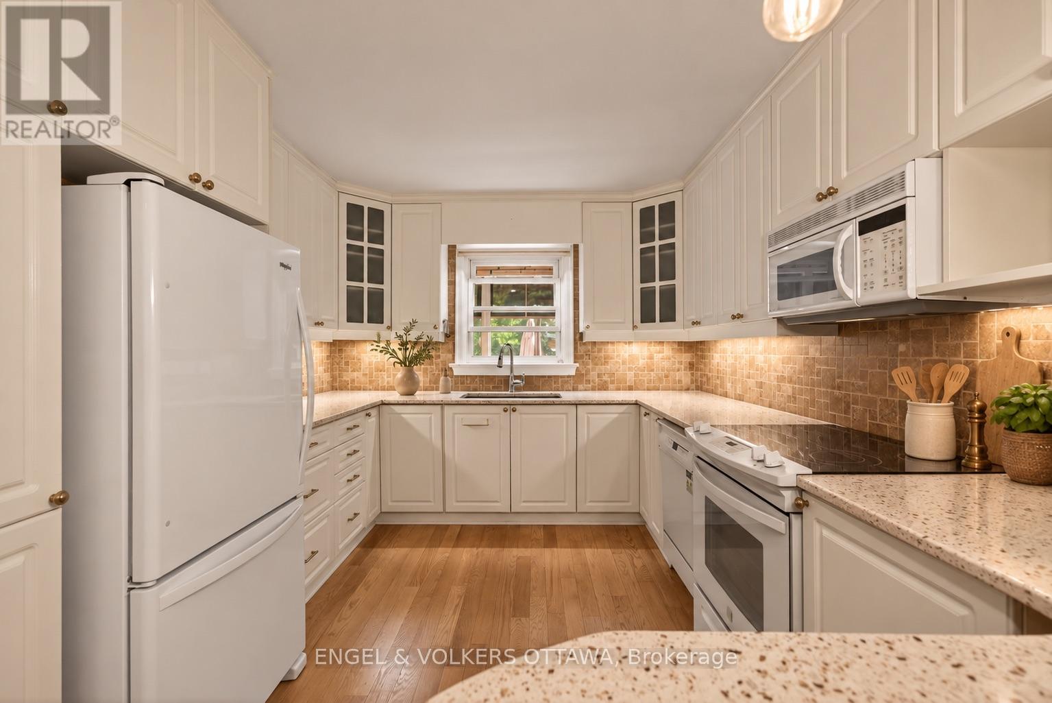 1396 Micmac Street, Ottawa, Ontario  K1H 7N5 - Photo 8 - X13753808