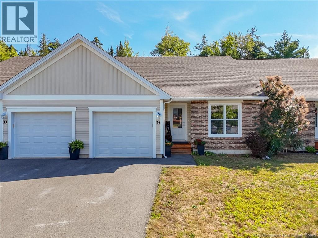 <h3>$439,900</h3><p>34 Carding Way, Fredericton, New Brunswick</p>