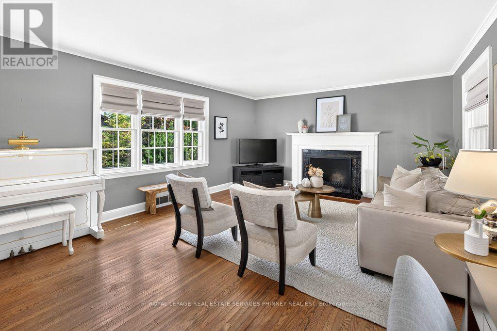 3947 Bloor Street W, Toronto, Ontario  M9B 1L8 - Photo 7 - W13539296