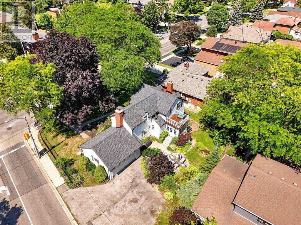 3947 Bloor Street W, Toronto, Ontario  M9B 1L8 - Photo 30 - W13539296