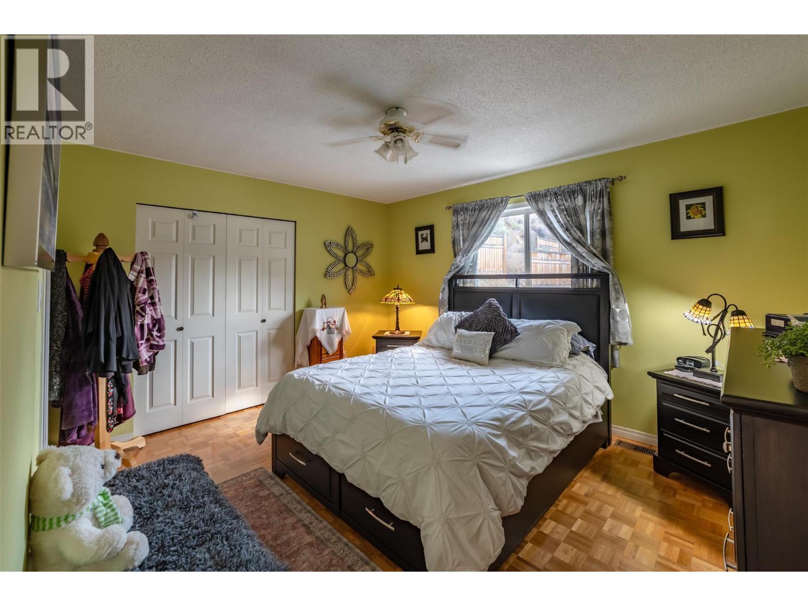 4744 Lakeside Road Penticton Photo 14