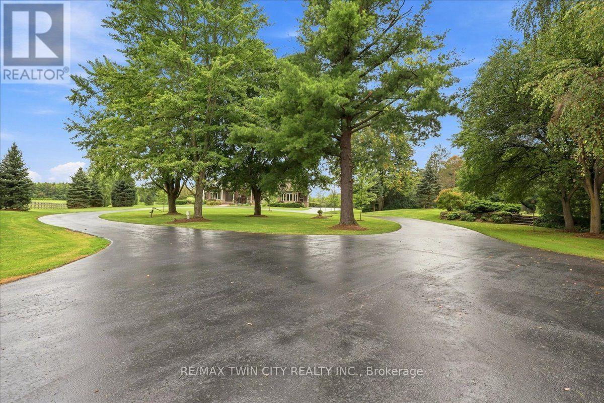 1532 6th Concession Road W, Hamilton, Ontario  N0B 1L0 - Photo 42 - X13760034