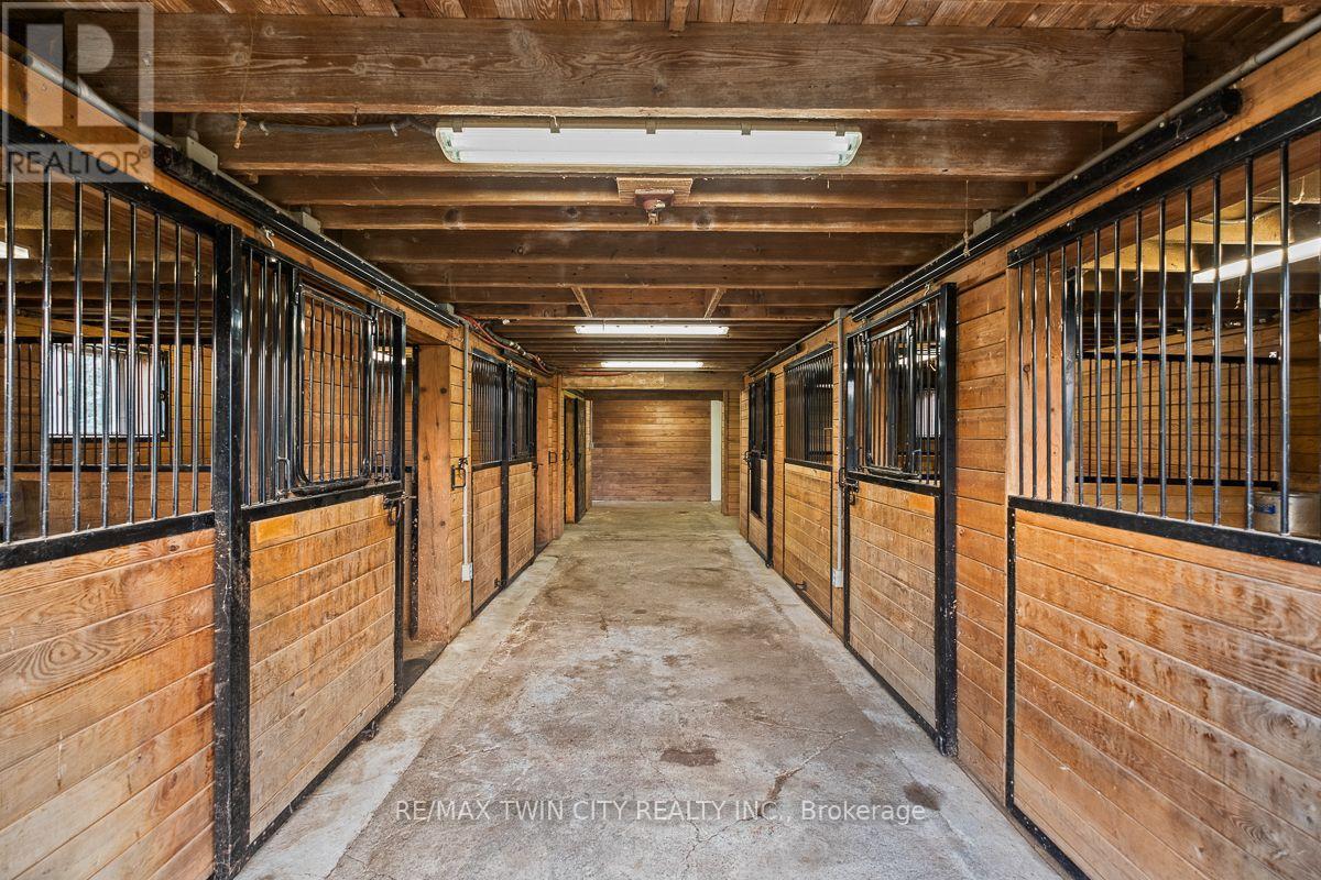 1532 6th Concession Road W, Hamilton, Ontario  N0B 1L0 - Photo 49 - X13760034